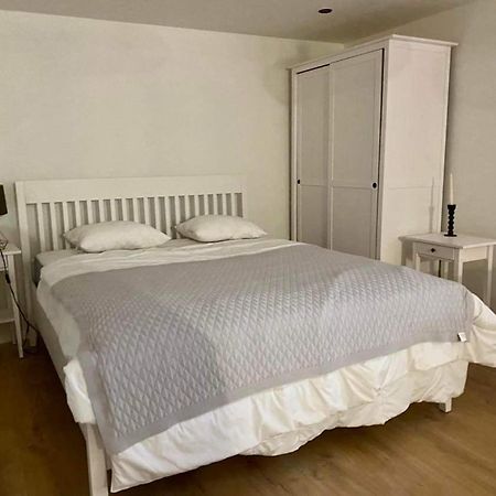 ז'ילינה Brick Apartment מראה חיצוני תמונה